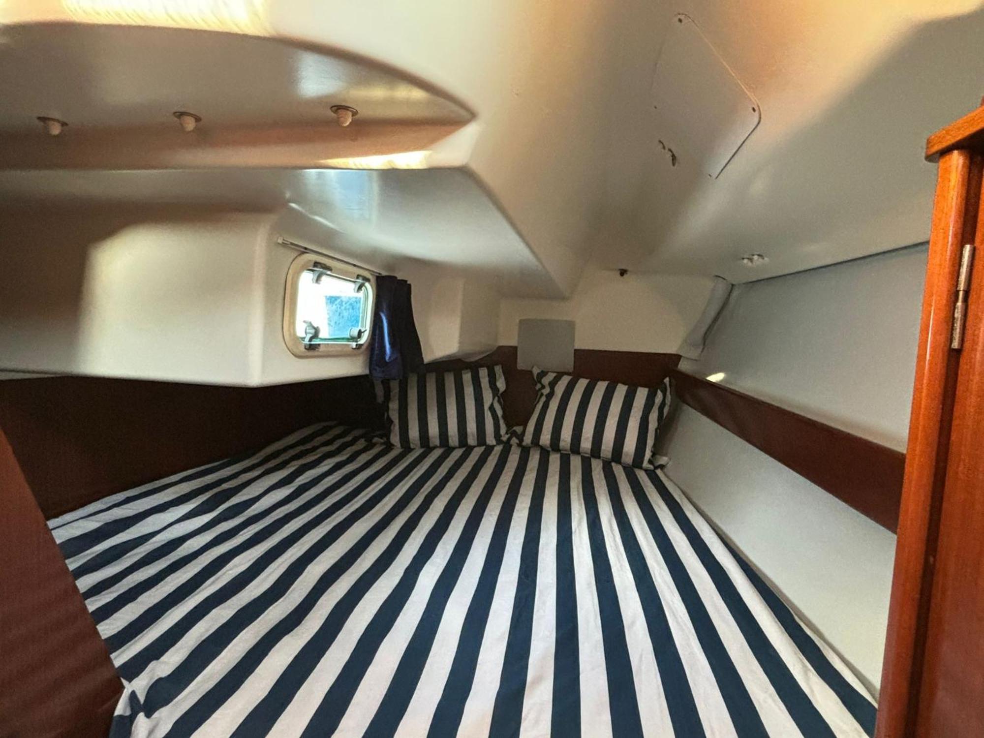 Barco A Vela Em Peniche - West Sailing Hotel Eksteriør billede